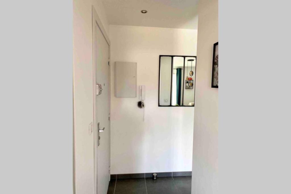 Le Continental Beau T2 Plein Centre + Parking Apartment Annecy Exterior photo