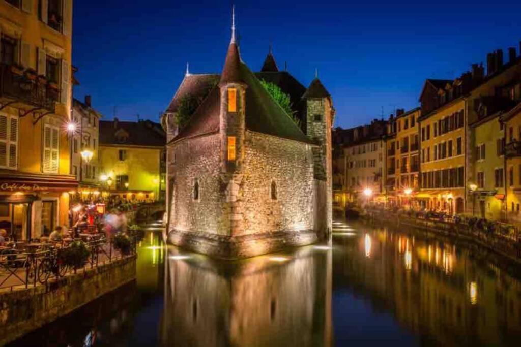 Le Continental Beau T2 Plein Centre + Parking Apartment Annecy Exterior photo