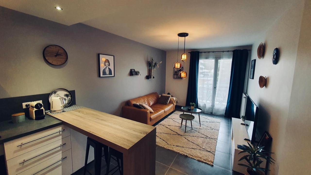 Le Continental Beau T2 Plein Centre + Parking Apartment Annecy Exterior photo